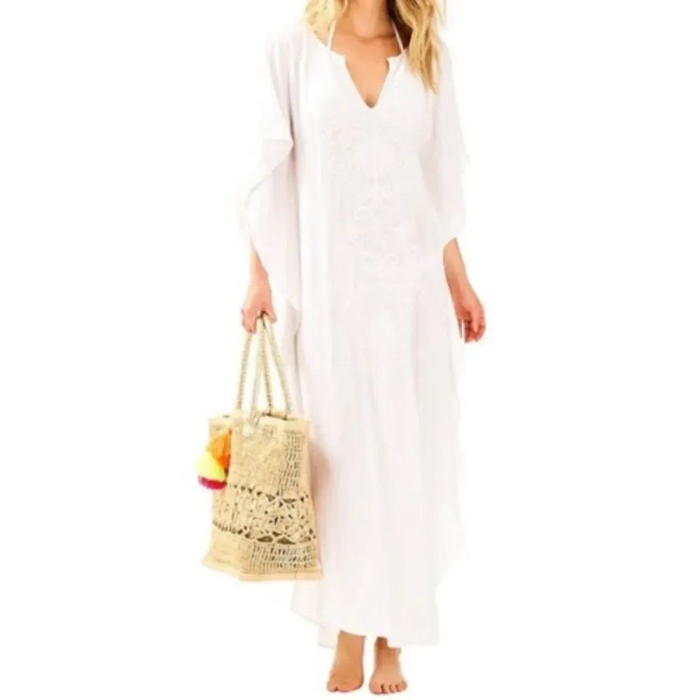 Lilly Pulitzer Mella Maxi Coverup In Resort White in Size S/M